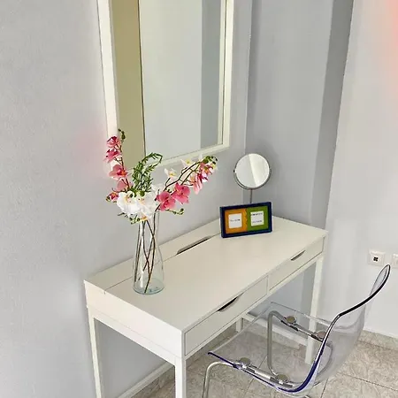 דירה Paraskevi's - Center W/ Lovely Park View