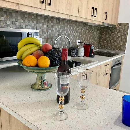 Paraskevi's - Center W/ Lovely Park View דירה Rhodes City